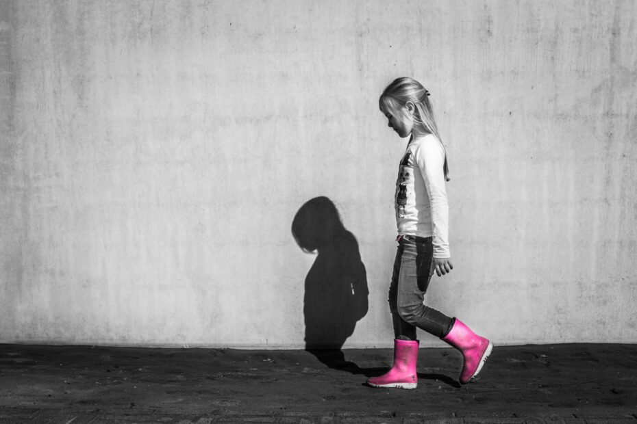 little, girl, walking